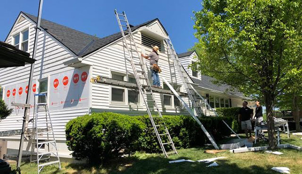 House Siding Installers